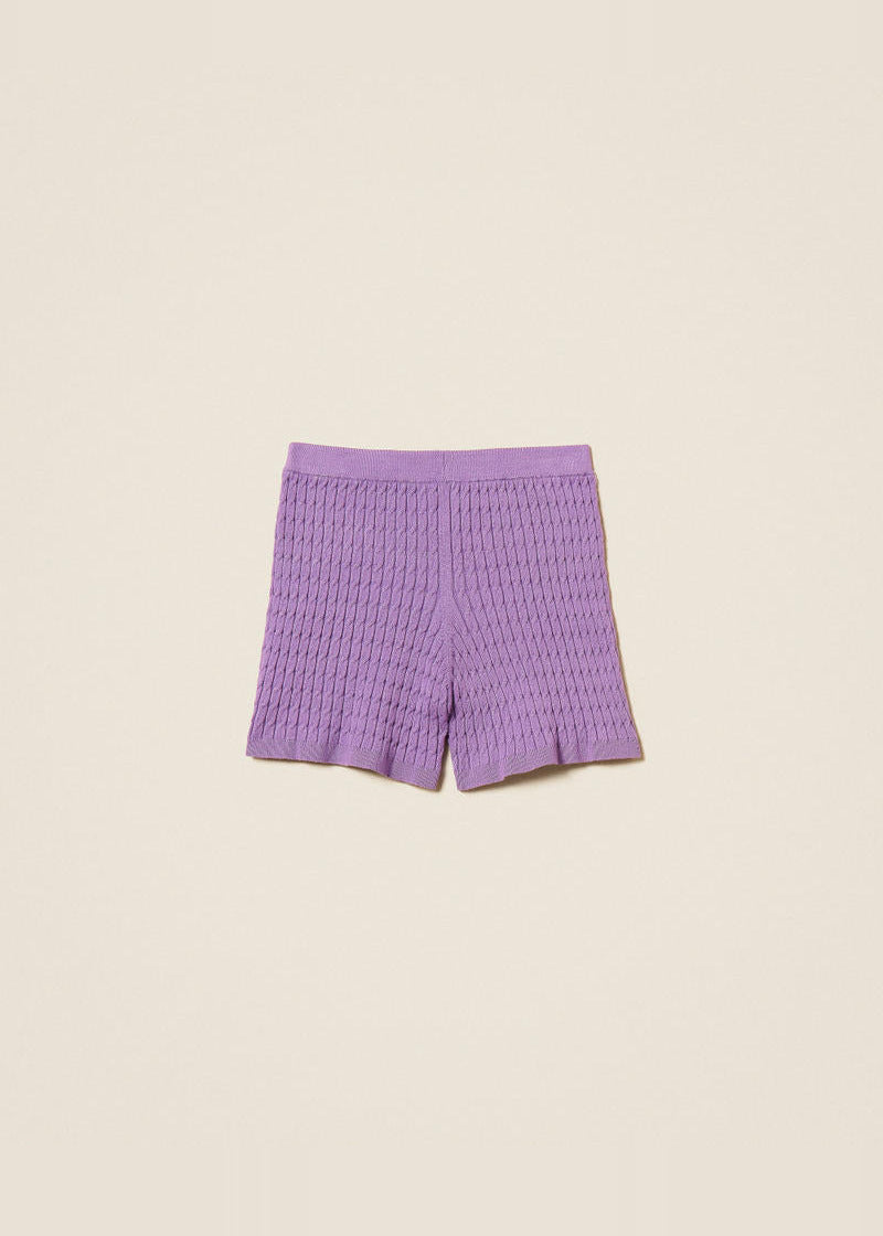 Shorts fitted in maglia a trecce