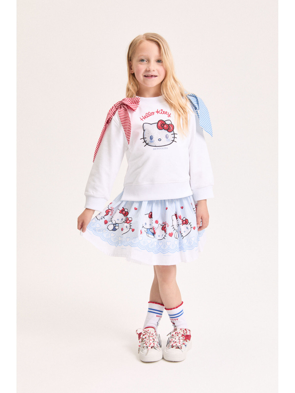 Gonna Hello Kitty