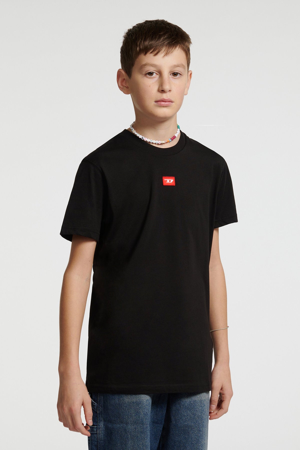T-shirt in jersey con patch D rossa