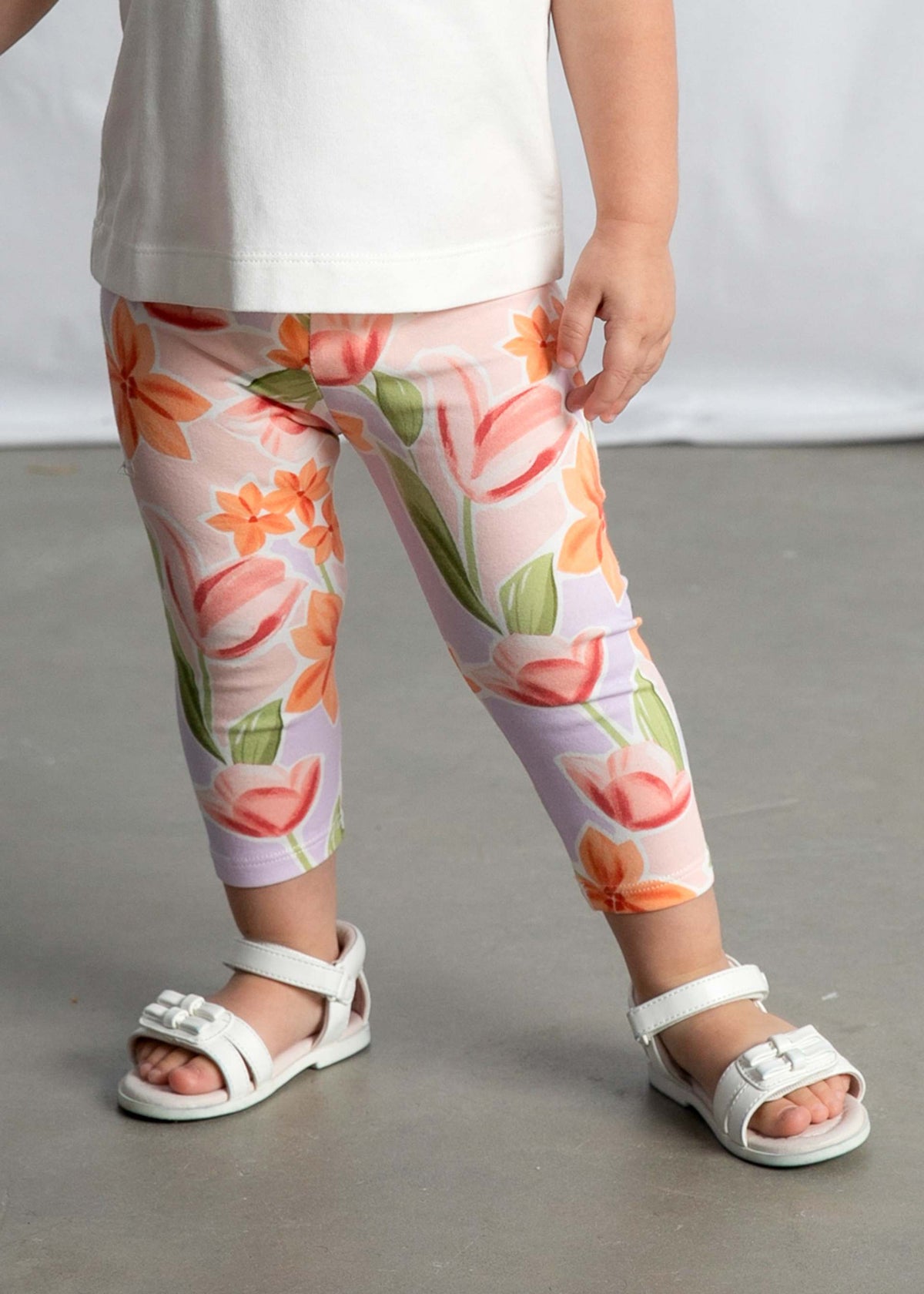 Completo leggings e maglietta fiori neonata