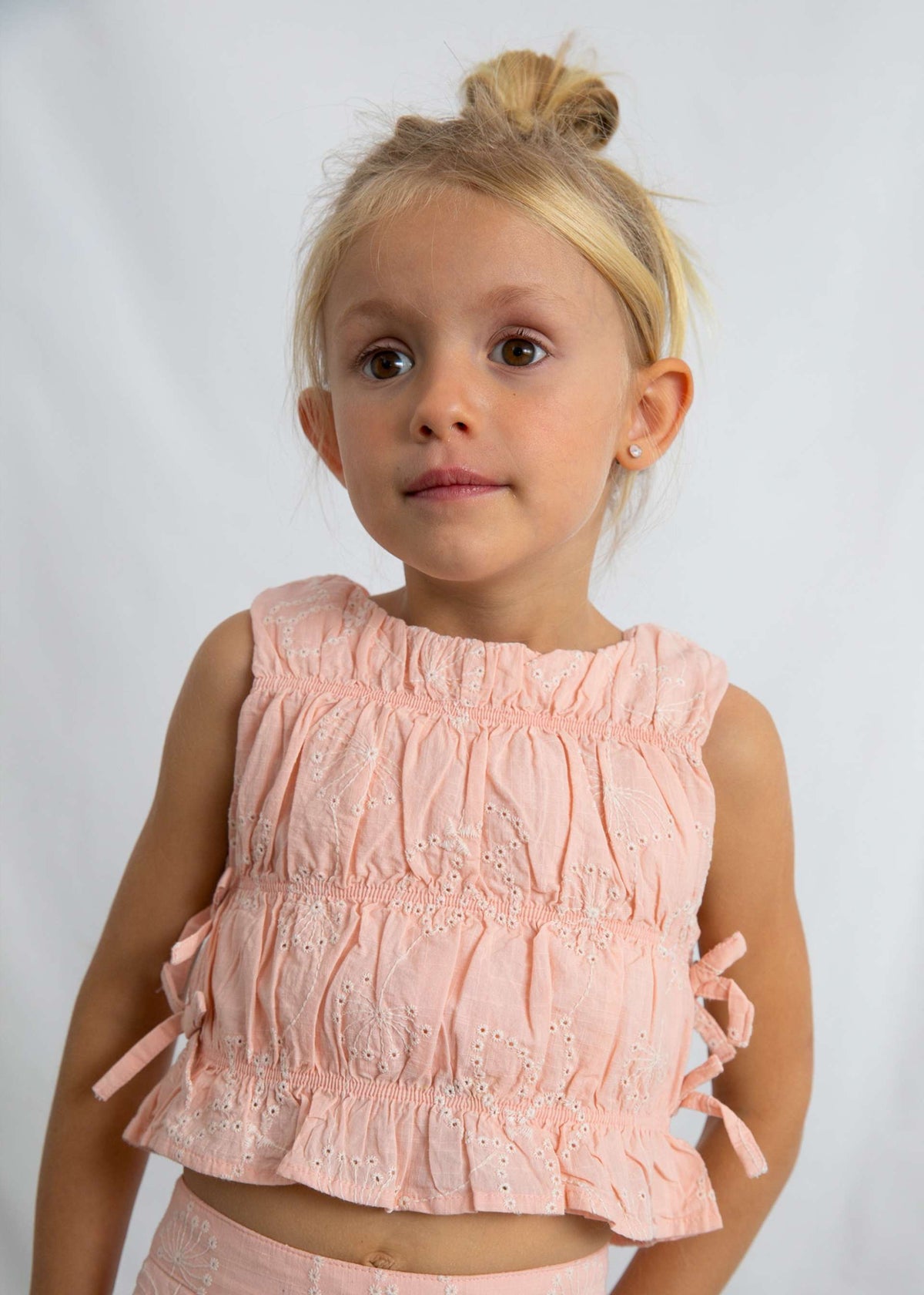 Completo pantalone e top arricciato bambina