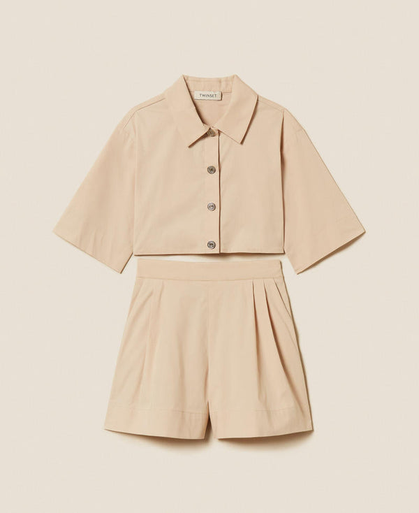 Camicia cropped e bermuda in popeline