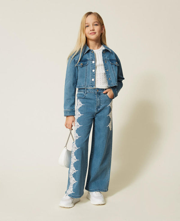 Jeans ampi con pizzo