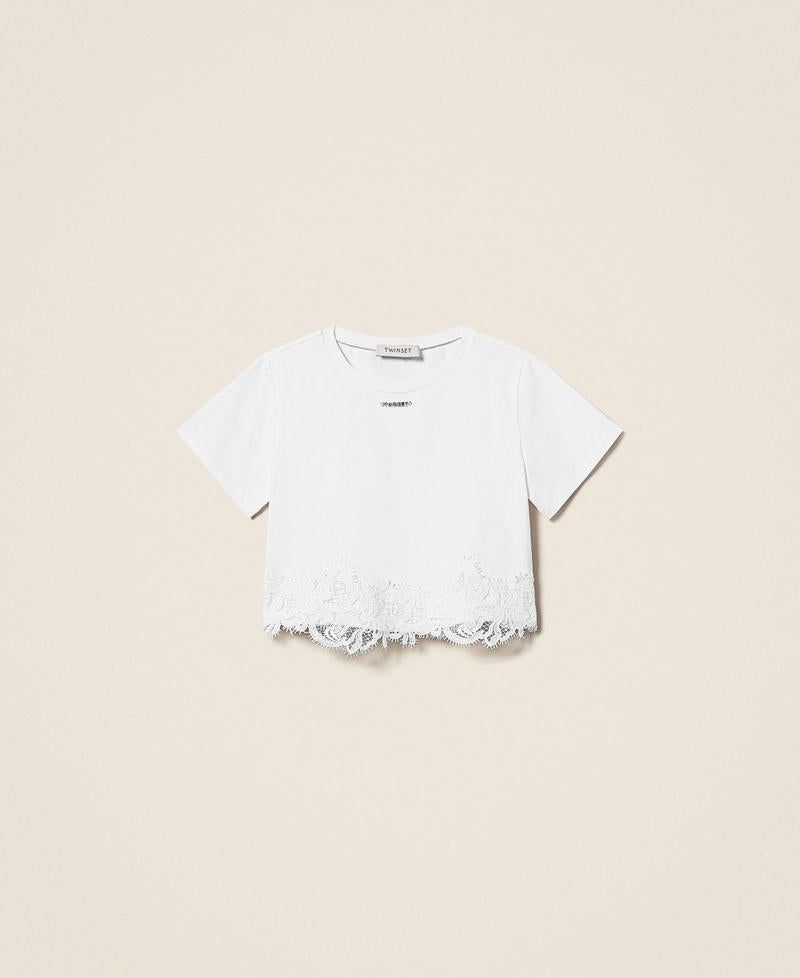 T-shirt con pizzo e logo