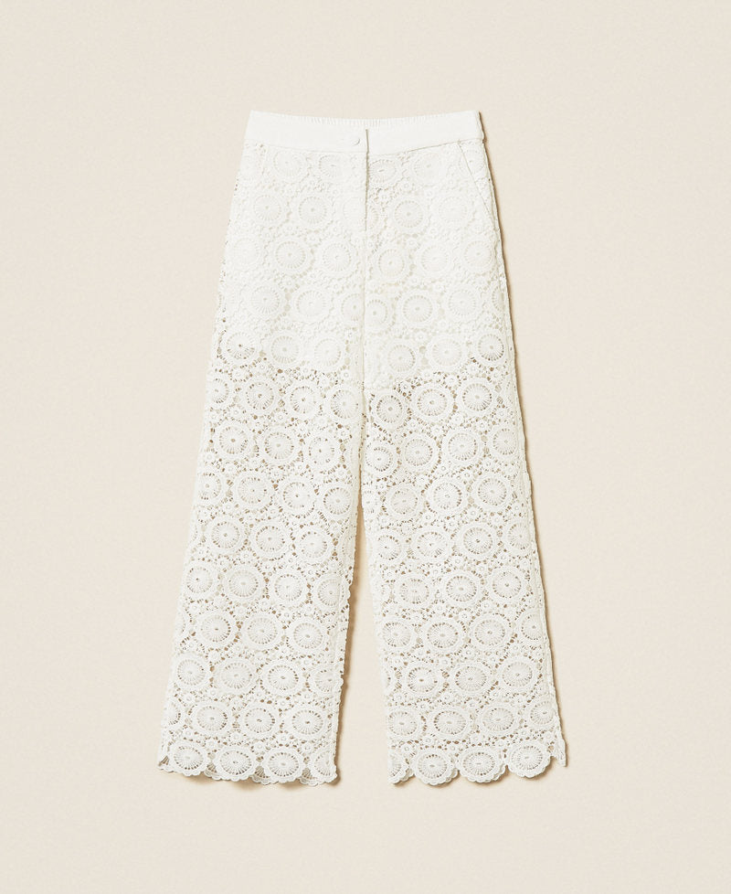 Pantaloni in pizzo macram&egrave;