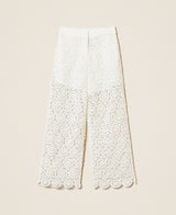 Pantaloni in pizzo macram&egrave;