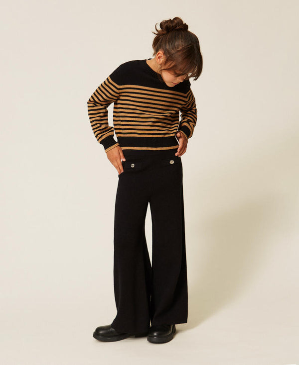 Pantaloni in maglia con bottoni