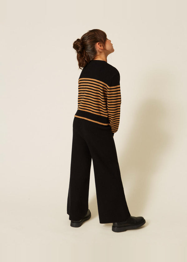Pantaloni in maglia con bottoni