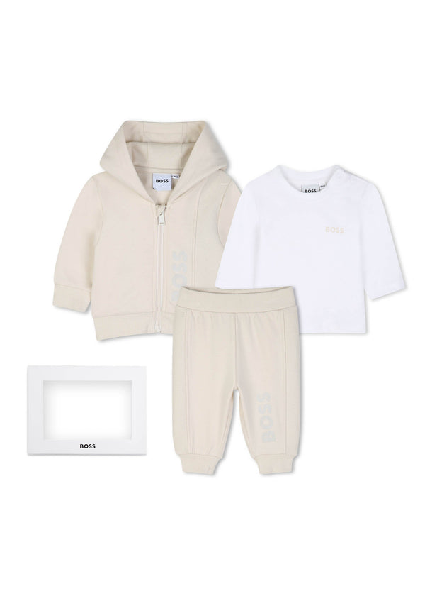 BOSS Kids Set cardigan con cappuccio, pantaloni e t-shirt in cotone biologico - Nuovo beige