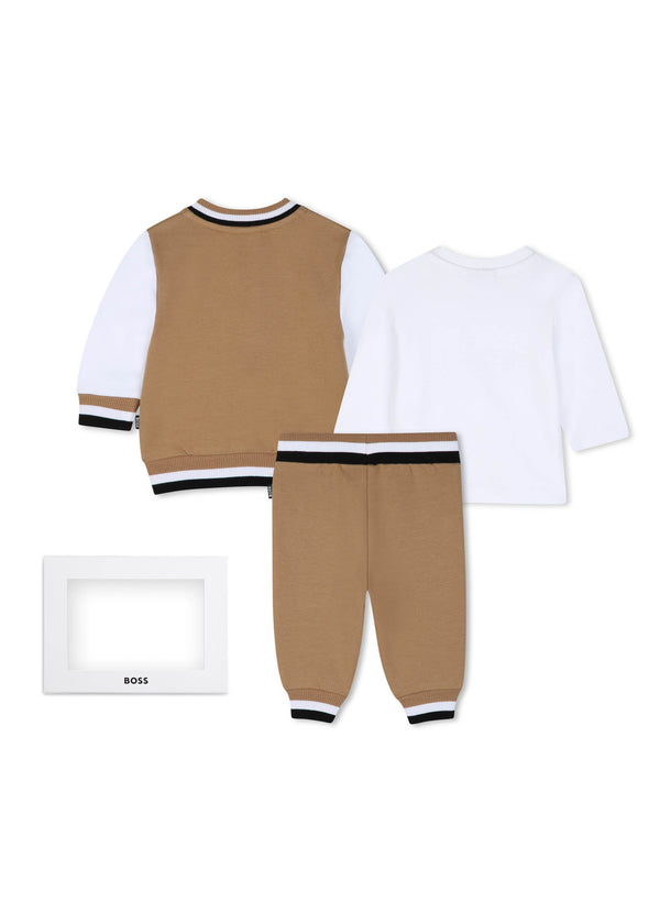 BOSS Kids Set cardigan, pantaloni e maglia in cotone biologico - Biscotto