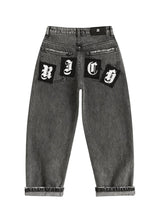 Richmond Junior Jeans a gamba ampia con toppe lettera sul retro - Denim Black