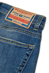 Jeans relaxed fit con lavaggio blu medio - D-Argjx