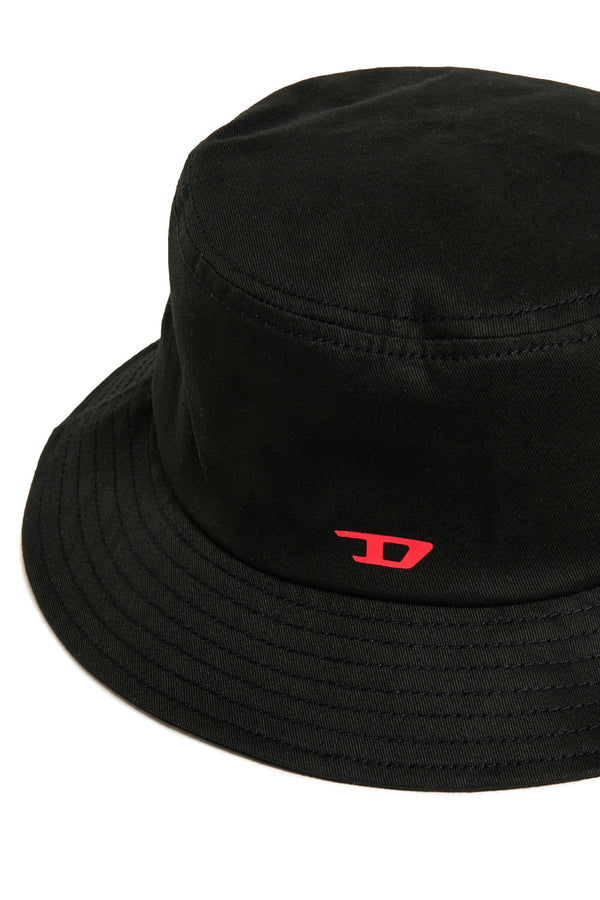 Cappello da pescatore con D patch