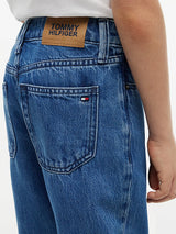 Jeans straight fit sbiaditi con bandierina ricamata