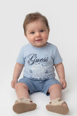 T-shirt con logo stampato