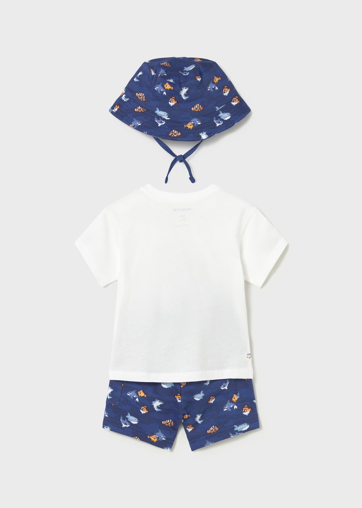 Completo in maglia 3 pezzi con cappello neonato