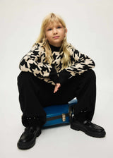 Completo pantalone e maglione ragazza - Nero
