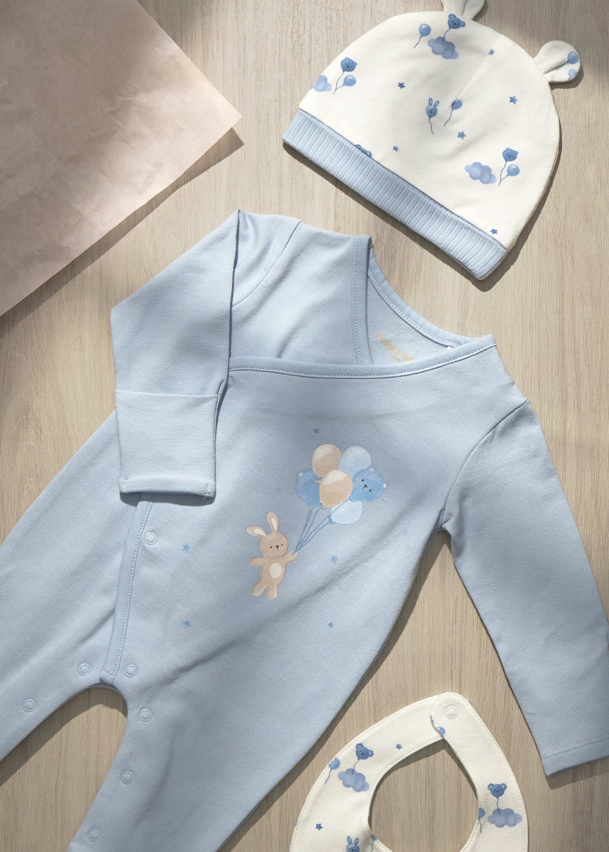 Set pigiama cappello e bavaglino orsetto neonata - Cielo