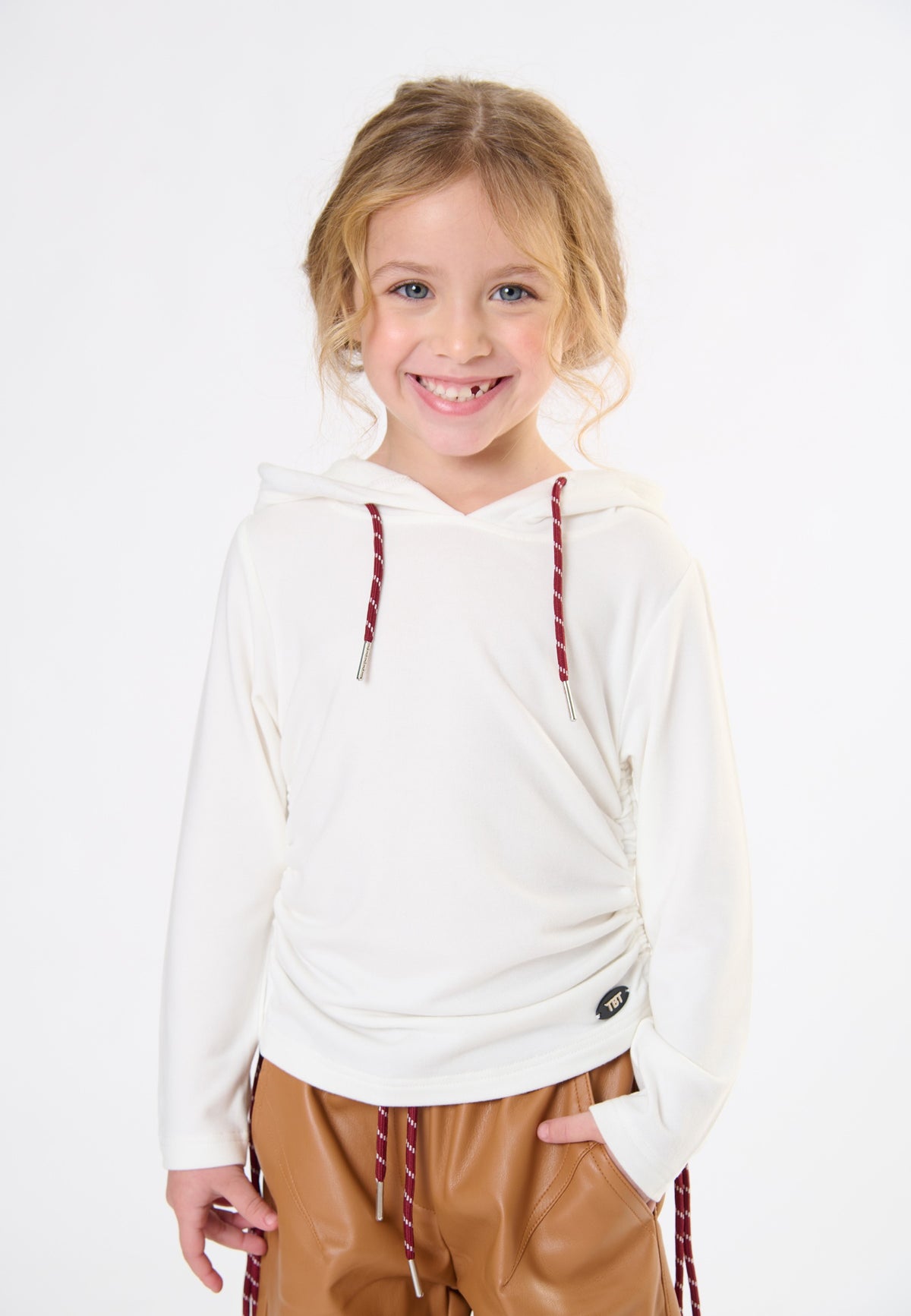 T-shirt con cappuccio bambina - Latte